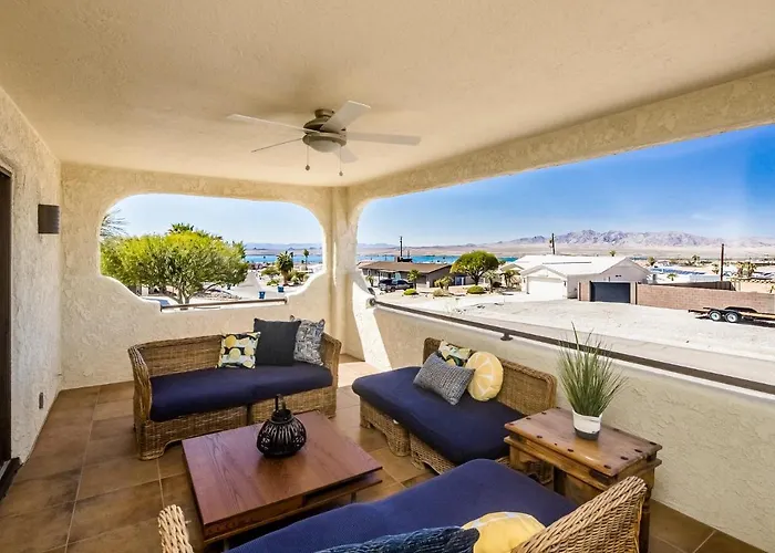 Trendy Desert Getaway Pool, Spa, Game * Lake Havasu City