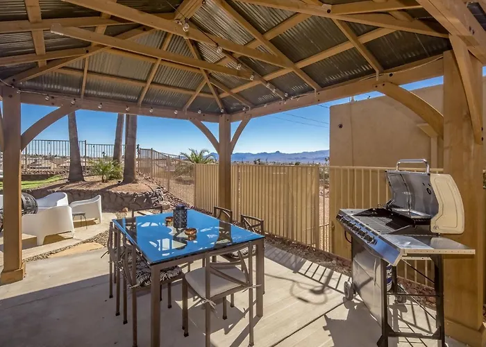 Trendy Desert Getaway Pool, Spa, Game